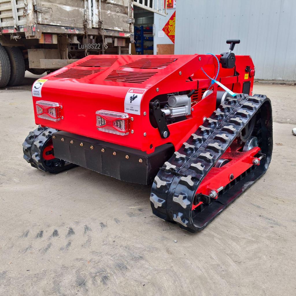 UK Export Model 550 Remote-Controlled Four-Stroke Lawn Mower & Orchard Weeder