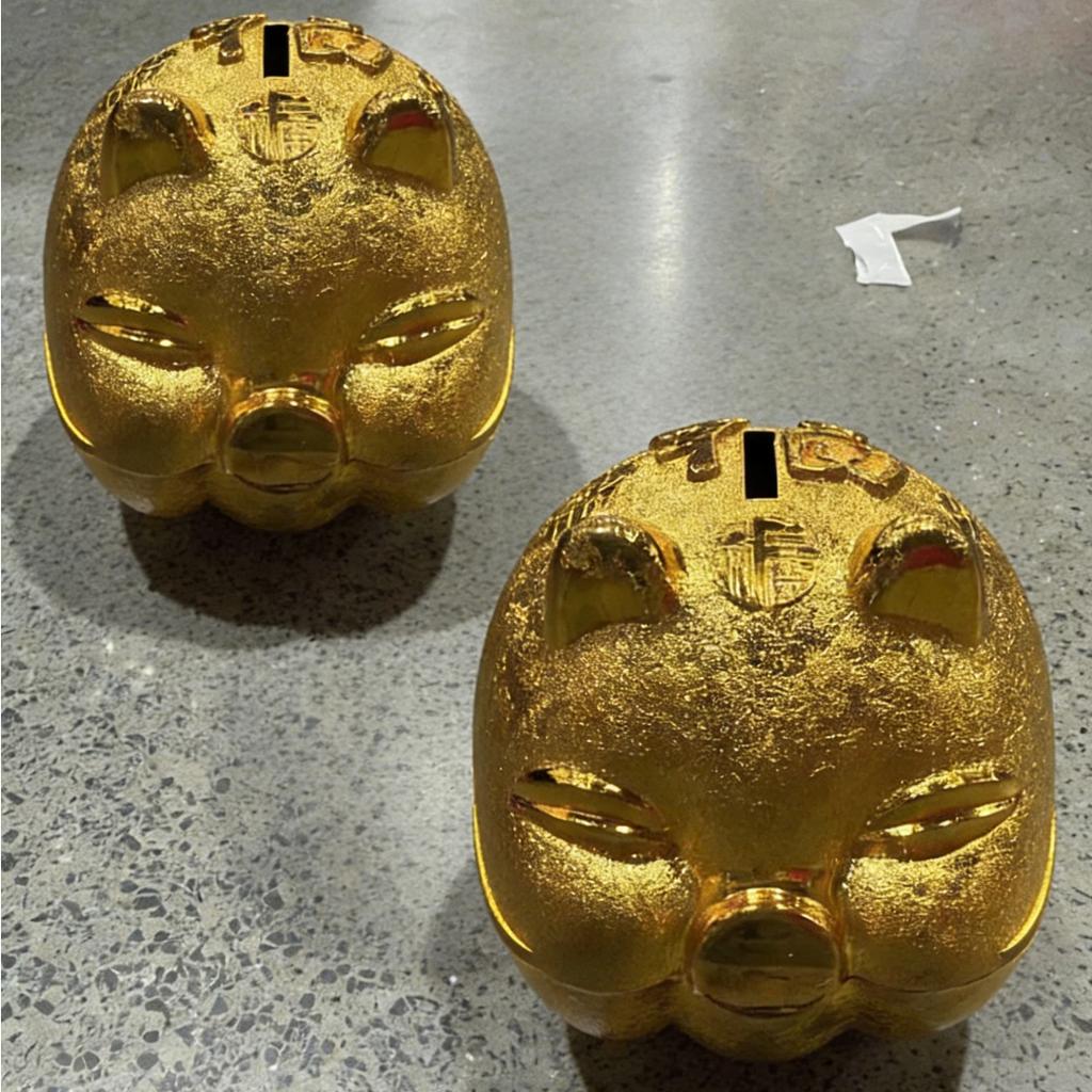 1/2Pcs 6in Large Capacity Golden Piggy Bank Children's Plastic Piggy Bank Desktop Ornament Wealth Attracting Wedding Decoration