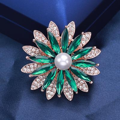 High -End Personality Crystal Sun Flower Brooch Temperament Suit Jacket Sweater Collar Pin Accessories