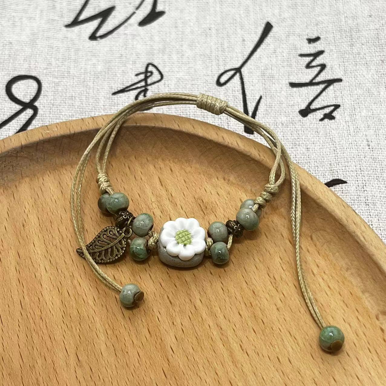 

И Керамический Шик Веревочный Цветочный Браслет Ручной Работы В Трендах Летней Эстетики Для Женщин зелёный