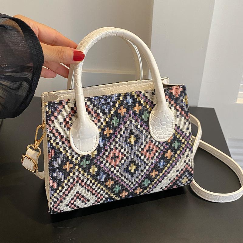 

Высококачественная сумка Niche National Style для женщин, новая модная сумка через плечо для женщин, модная универсальная сумка через плечо