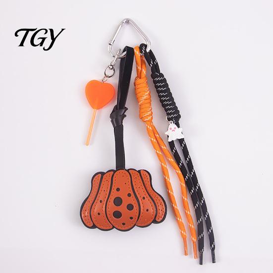 Pumpkin Key Ring Faux Leather Keychain Pendant, Halloween Bag Charm with Rustic Decor Braided Rope, Decorative Accessory for Backpacks Handbags Purse