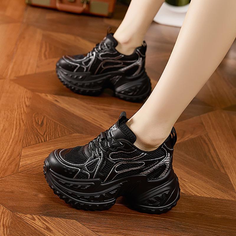 Daddy shoes women's new 2025 spring and summer versatile muffin thick-soled hollow mesh sandals small inner height-increasing women's shoes