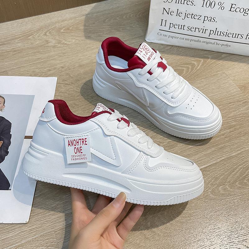 

2025 new spring popular fashion platform white shoes women s leisure sports women s shoes versatile board shoes ins trendy shoes 35