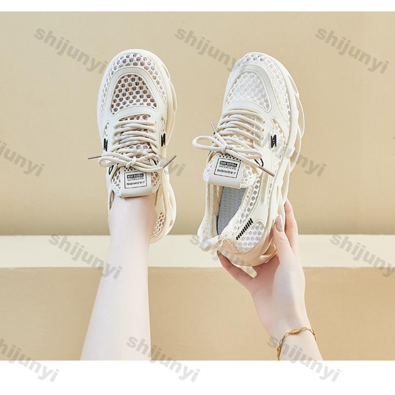 Fashion Women's White Sneakers Summer New Fly Weave Mesh Breathable Running Shoes Fashion Lightweight Comfortable Lace-up Casual Shoes