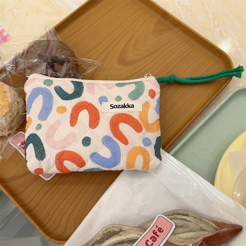 Cartoon Flower Square Cosmetic Bag Women Portable Earphones Lipstick Sanitary Napkins Storage Pouch Small Makeup Zipper Bags