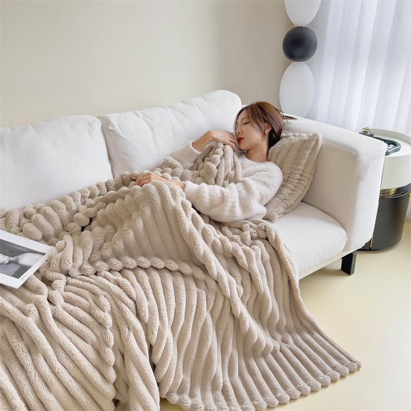 Thickened Rabbit Fur & Flannel Blanket - Soft Anniversary Gift or Cozy Nap Throw