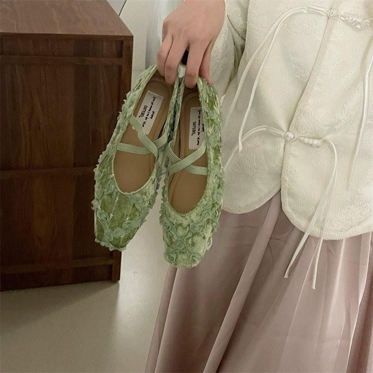 Mary Jane Shoes for Women Casual Dressy Flat Shoes Mary Janes Flats with Ankle Strap Women's Comfort Square Closed Toe Ballet Shoes for Wedding Party