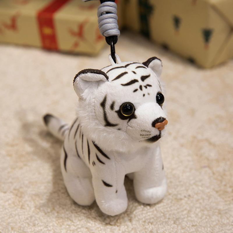 Cross-border Animal Plush Toy Pendant: Tiger, Panda, Giraffe, Leopard, Lion Doll Ornament