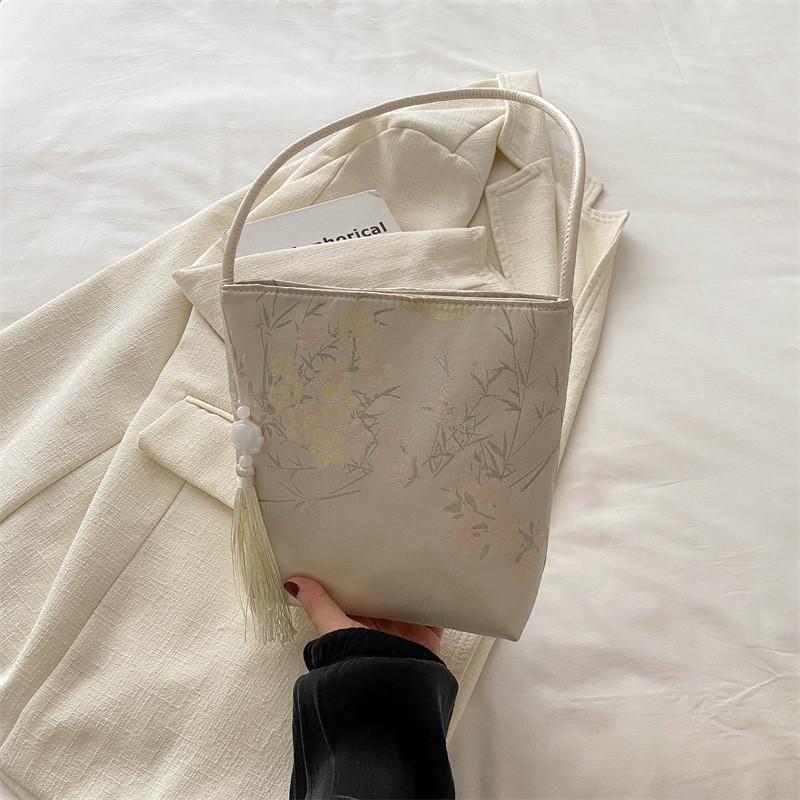 Elegant Pink And White Casual Handheld Bucket Bag For Women With Chic Street Style