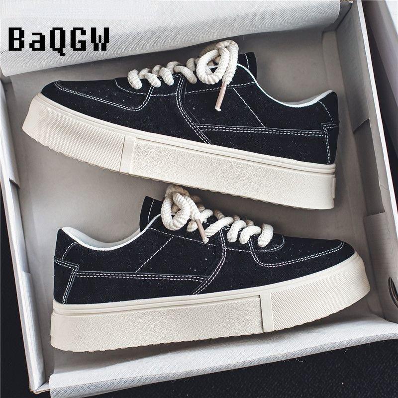 Korean Casual Canvas Shoes Men Thick Bottom Lace Up Sneakers Suede Leather Skateboard Shoes Trend Retro Designer Sneakers Male