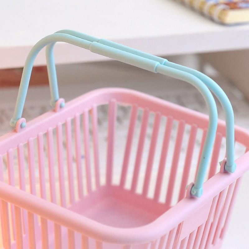 Korb Kinder Einkaufskorb mit Griffen Kleiner Einzelhandels-Einkaufskorb für Partygeschenke Küchenorganisator Wäschekorb
