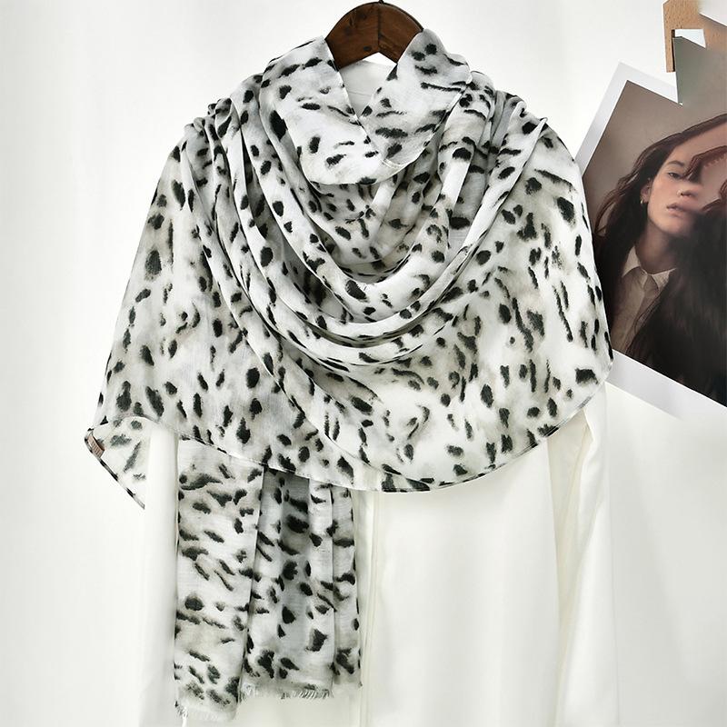 

Little leopard print human cotton long scarf scarf women s thin cotton and linen feel fashion silk scarf long shawl 180*90cm