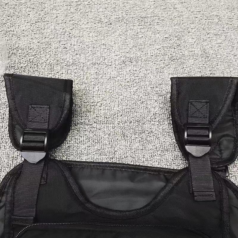 Men's Tactical Workwear-Style Chest Bag - Trendy Functional Vest Bag for Casual Wear