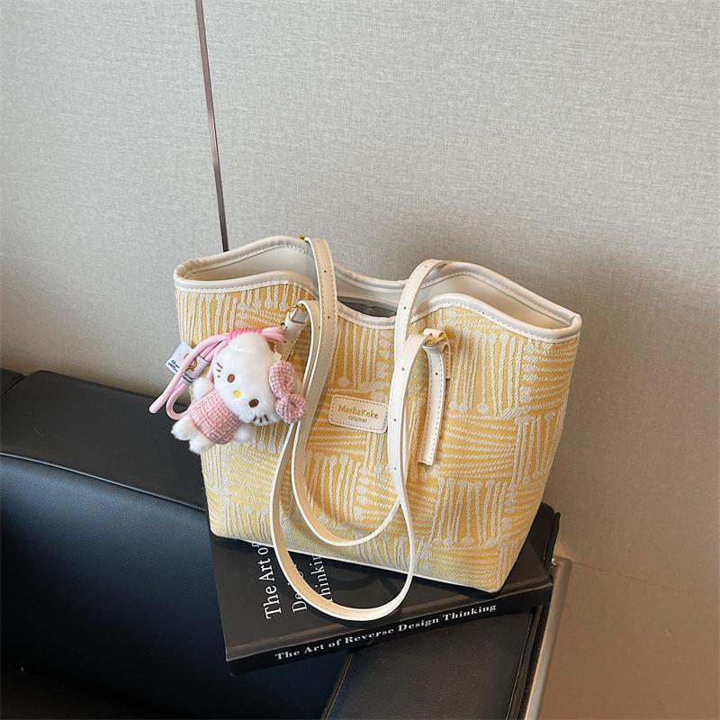 Canvas bag women's large-capacity new autumn and winter versatile casual shoulder bag college student class tote bag