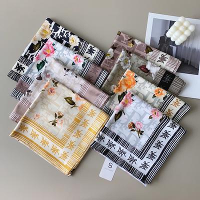 90CM Four Seasons Square Großer quadratischer Schal Luxus dekoratives Hemd Professionelles Kopftuch Haarband Sonnenschutz Kopftuch