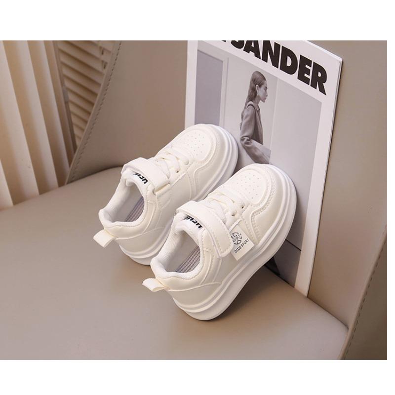 Girls Little White Shoes Spring and Autumn New Little Girl Breathable Children's Board Shoes Autumn Soft-soled Medium Children's Sports Shoes