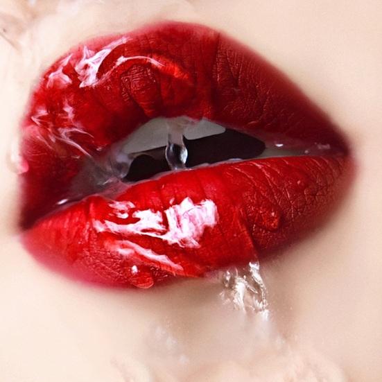 Matte Non-stick Long-lasting Waterproof Smudge Proof Hydrating Highly Pigmented Women Girls Liquid Lip Stick