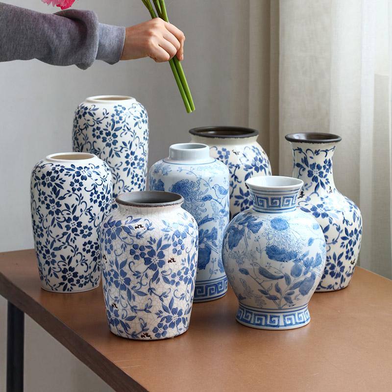 Chinese Blue and White Porcelain Ceramic Vase for Home Decor