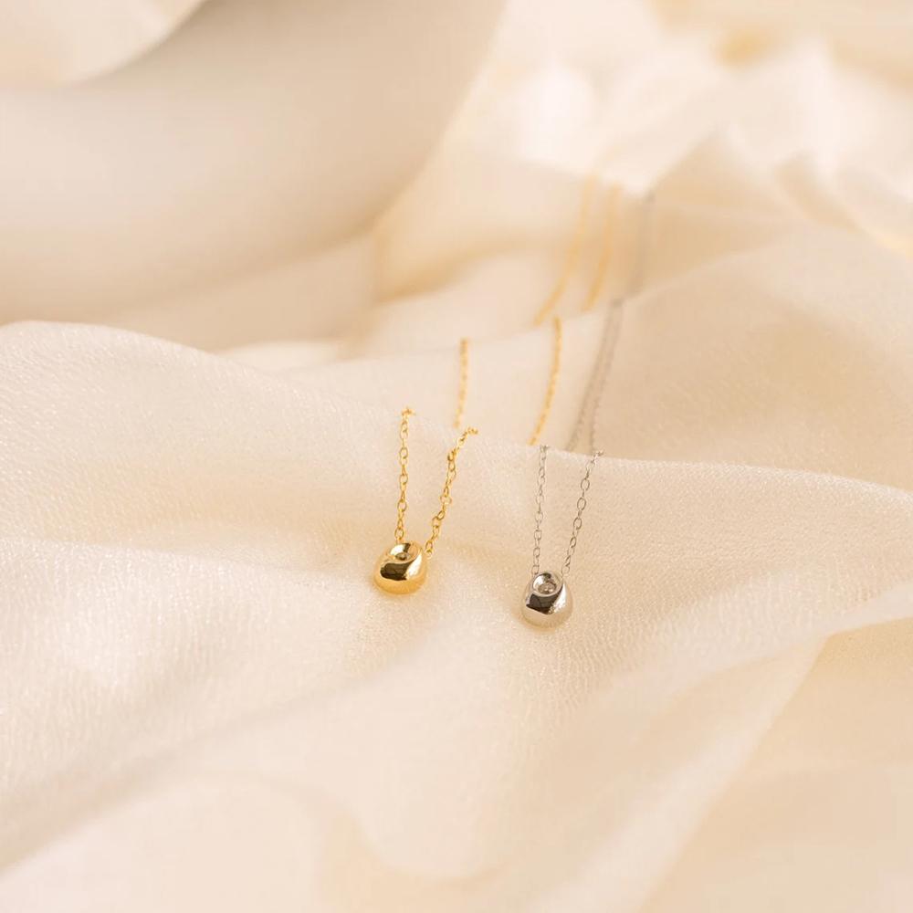 EManco Edelstahl Goldplattiert Wassertropfen Anhänger Halskette Damen Feiner Schmuck Verstellbar Kurzes Zubehör