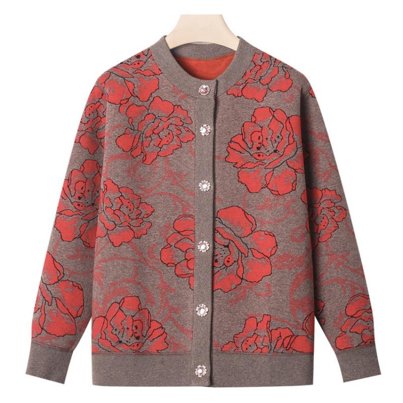 Middle-aged mother clothes old lady velvet warm grandma autumn and winter clothes color cardigan old coat