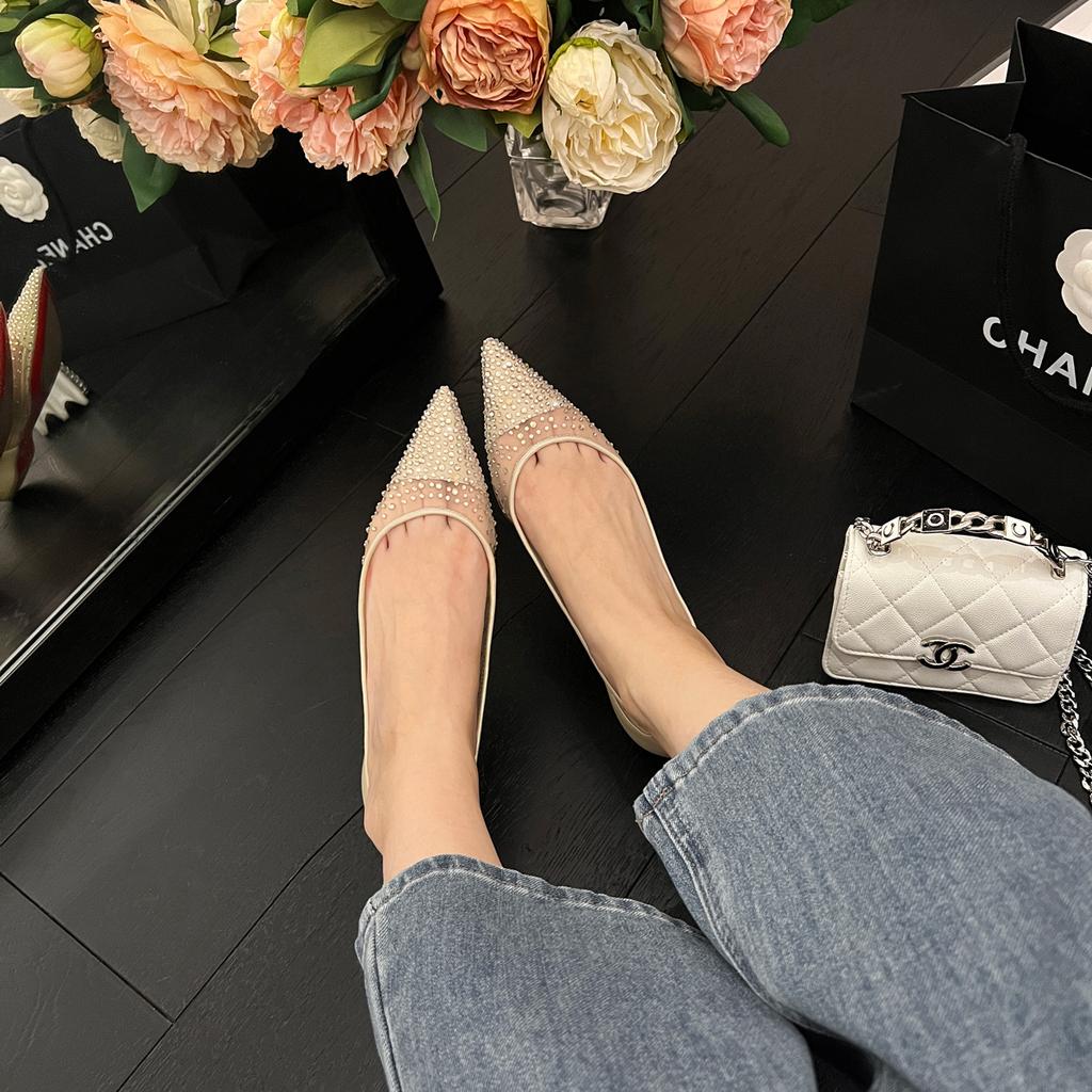 Fashion Summer 2025 Breathable Mesh Rhinestone Flat Shoes, Pointed Sandals, Women'S Soft-Soled Perforated Single Shoes