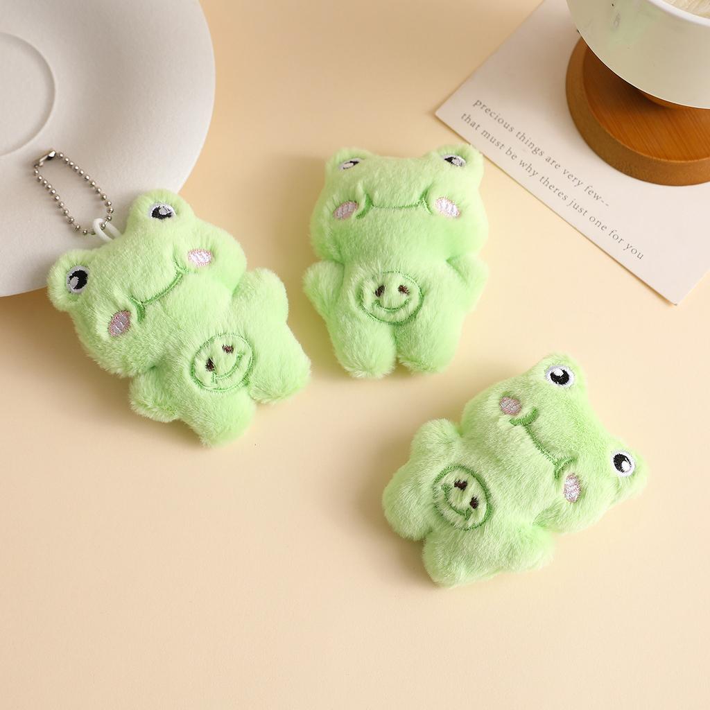 Green little frog full body small pendant plush brooch cartoon cute fabric small animal bag pendant doll