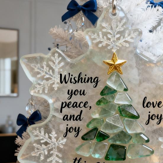 Snowflake-Shaped Sea Glass Christmas Tree Ornaments Coastal Inspired Seaglass Keepsake for Christmas Tree Hanging Decoration