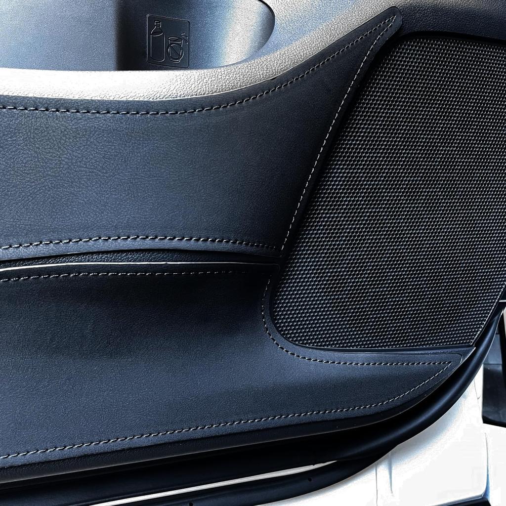 CGP Front Kick Guards, Black PU Leather Foot Side Panel Guards for 40 Series Alphard and Vellfire, Door Protectors, 2-Piece Set (HN12-T13801B-KIC)