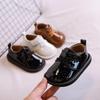 Designer-Schuh 2025Neuer Britischer Jungen-Leder-Schuh Modischer Mädchen-Schuh Vorschul-Babyschuhe Lässige Allround-Kinderschuhe Niña