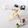 Hochwertiges Mini-Bügeleisen Bügelbrett Puppenhausmöbel Mini-Bastelarbeit Holz-Bügelbrett Szene Miniatur-Puppenhaus Spielzeug Geschenk