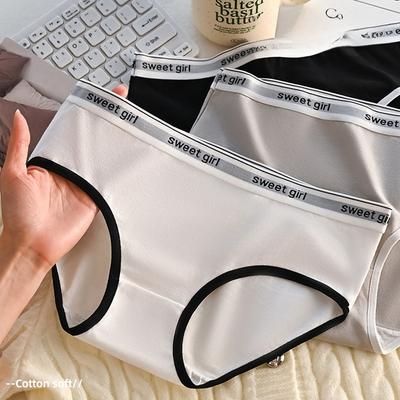 Cotton Girls' Underwear Panties Mid-waist Seamless Briefs with Letter Prints High Elasticity Breathable and Comfortable Underwear Briefs for Women