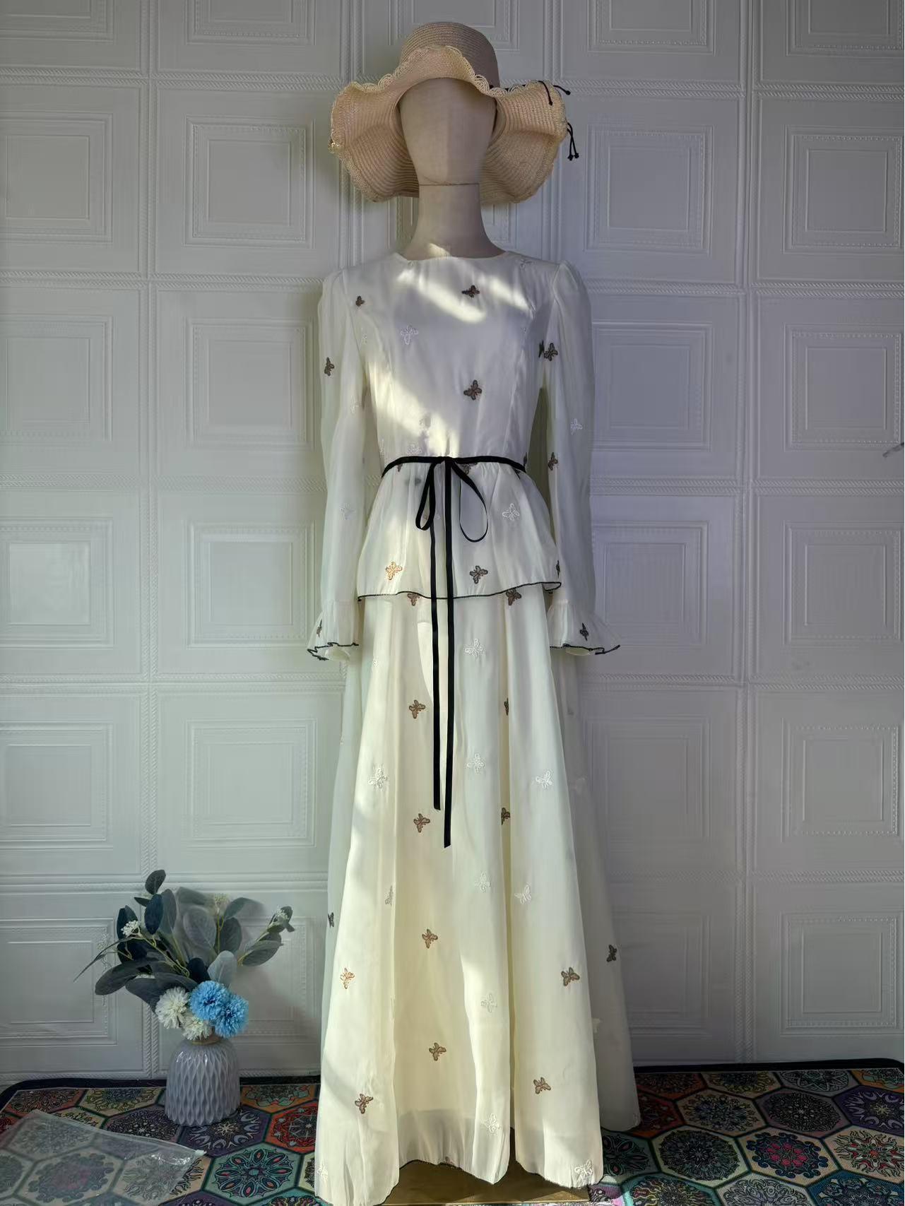 

Элегантное летнее длинное платье для женщин в европейско-американском стиле 2025: Подчеркивающий талию, Мягкий, Женственный, С длинным рукавом XXL белый