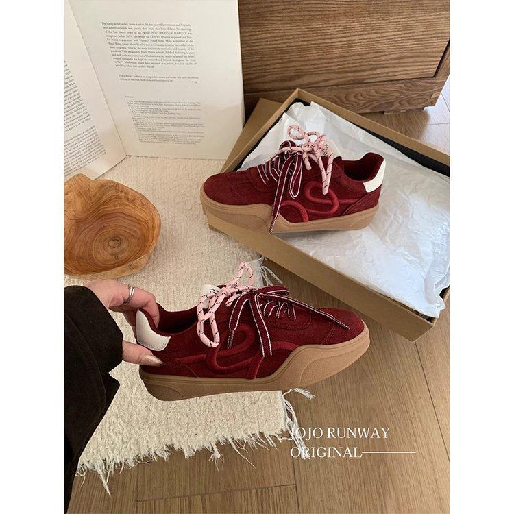Zhao Zhaoyi same red German training shoes women's 2025 early spring new leather embroidery platform casual sports shoes board shoes