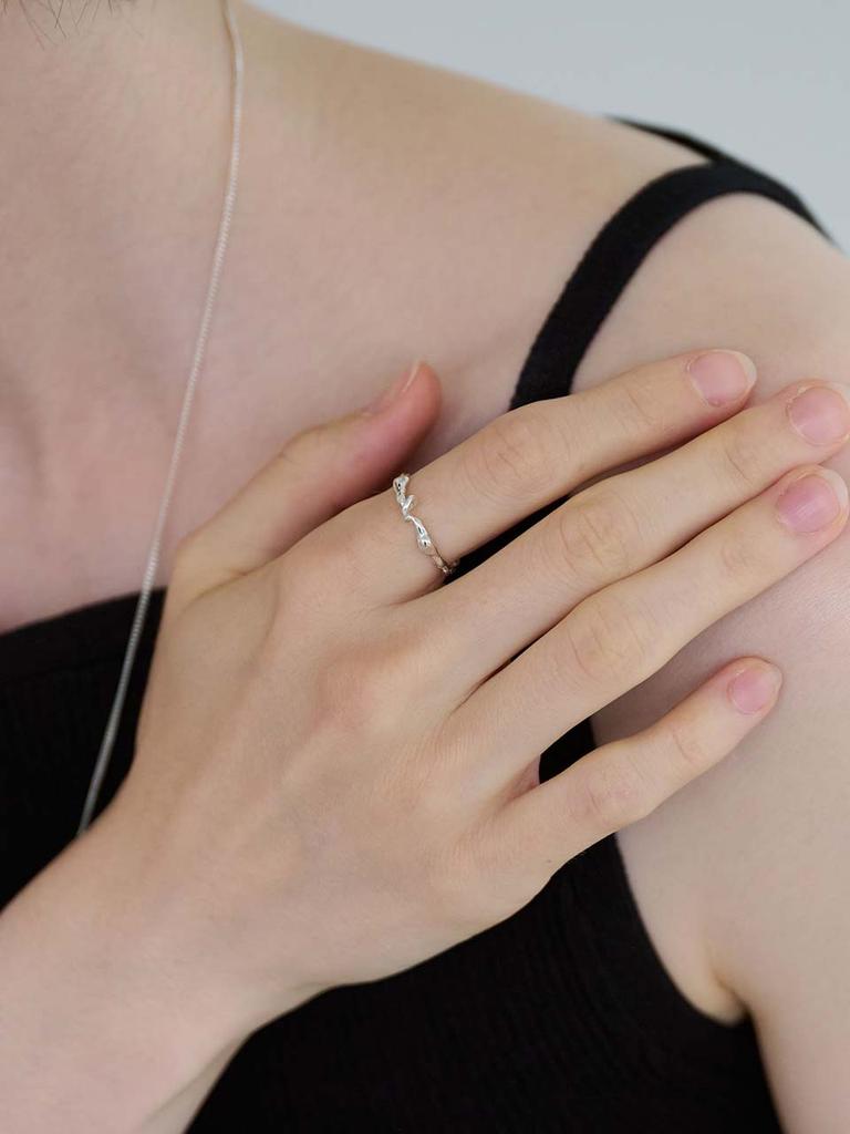 XIANN Water Drop Thin R Water Drop Thin Ring