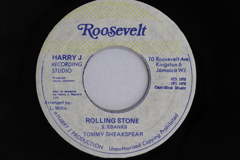 

7-дюймовая пластинка TOMMY SHEAKSPEAR Rolling Stone Rock Stone Dub NONE ROOSEVELT 1975 Ямайка Регги Ска Даб Б/у