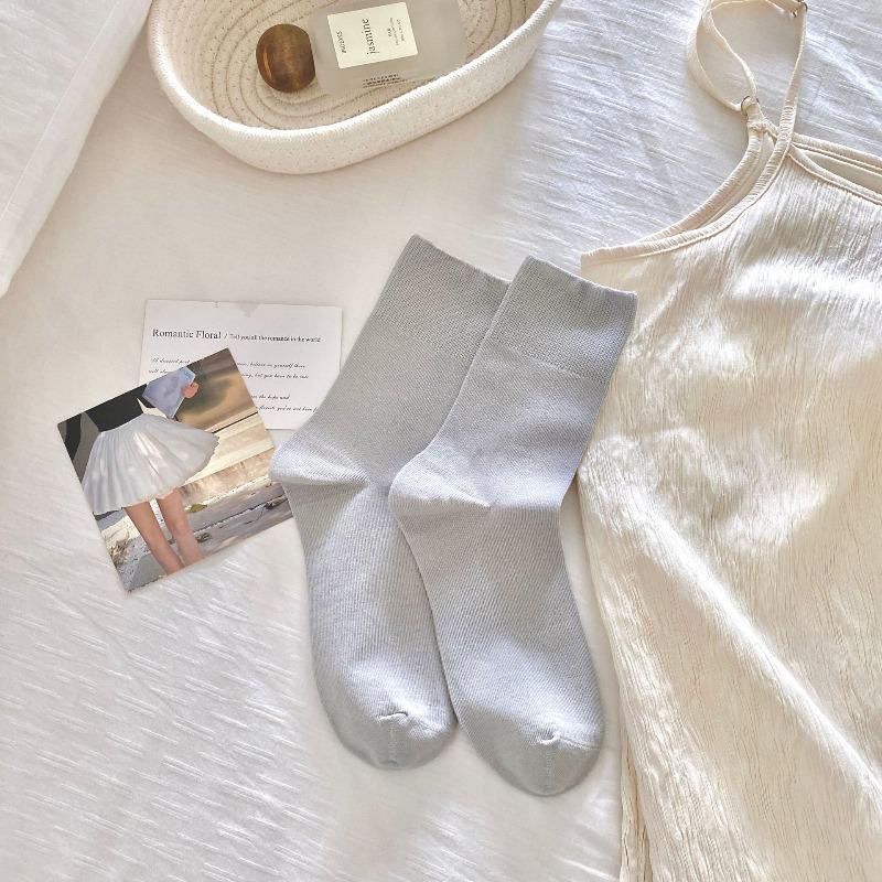 Nicht pillende mittellange Socken für Damen, reine Baumwolle, locker sitzend, Weiß für die Zeit nach der Geburt sowie Frühling und Herbst