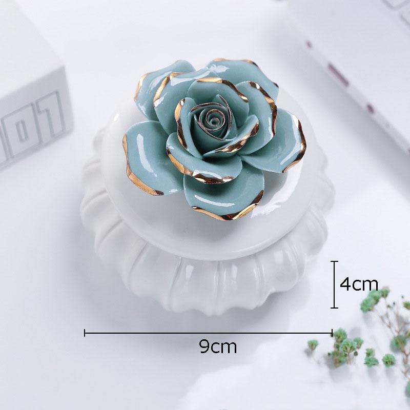 Gilded Flower Decorative Storage Tank Tea Canister Rose Flowers Ceramic Storage Jar and Lids Candy Pots Porcelain Candy Pots