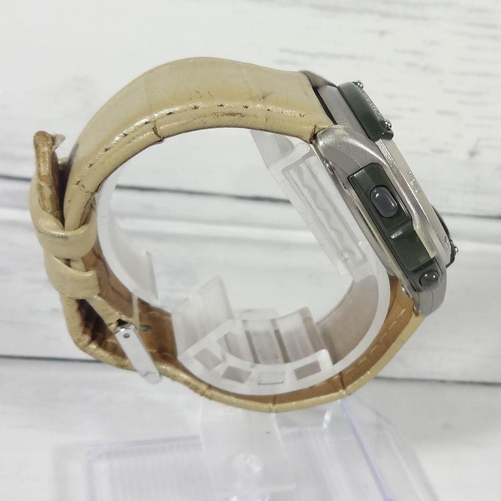Used For Ladies CASIO PRO TREK with TheRMometer, New Battery, Working Condition: Good