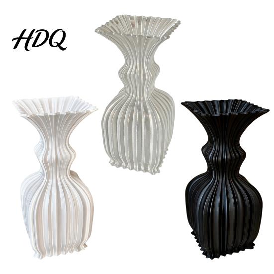 Modern Flower Vase for Balcony Vintage Hydroponic Vase 3D Printed Vertical Ridged Curvy Minimalist Creative Planter Garden Sculptural Tabletop Decor