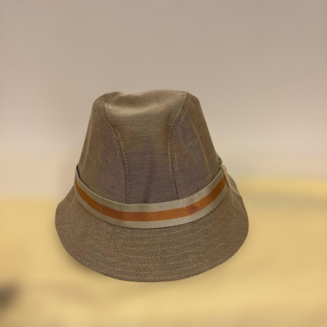 Used GUCCI beige bucket hat
