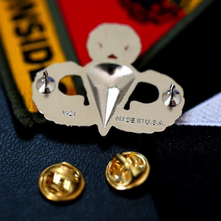 Parašutistický odznak Odznak parašutisty Vojenský fanoušek Kovový odznak Odznak na klobouk Náramenník Kvalifikační odznak pro parašutisty USARMY Zvýraznění
