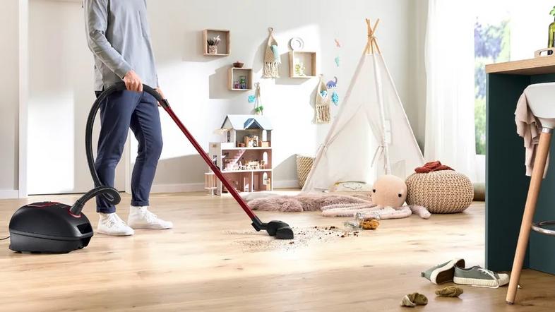Bosch Bgl41pow2h Serie 4 Bagged Vacuum Cleaner
