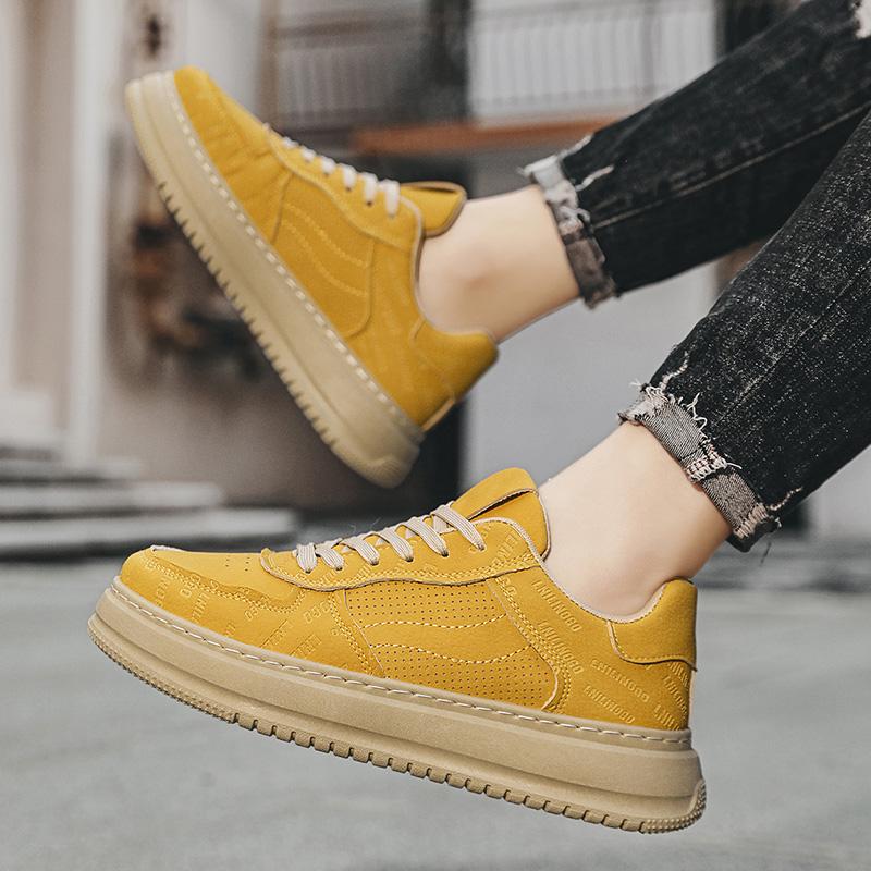 New Men's Classic Four Seasons Fashion Low Top Skateboarding Shoes Comfortable Soft Sole Sneakers