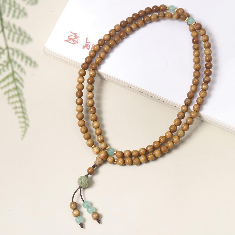 Armband aus goldenem Sandelholzperlen mit Quaste: Unisex Multi-Wrap Rosenkranz im alten chinesischen Stil.