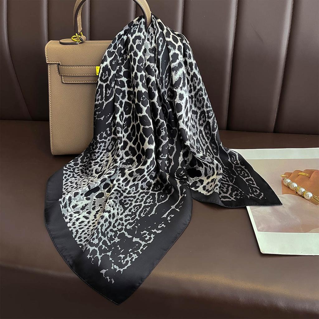 Luxury Leopard Print Square Scarf Soft Satin Bandana Vintage Windproof Head Wrap Shawl Imitation Silk Travel Beach Towel