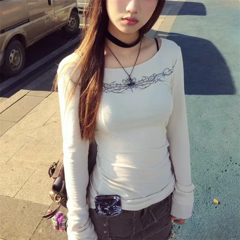 VAYLA Y2k Gothic Print T-shirt Trashy 2000s Style Long Sleeve Tops Vintage Harajuku Streetwear American Retro T-shirts