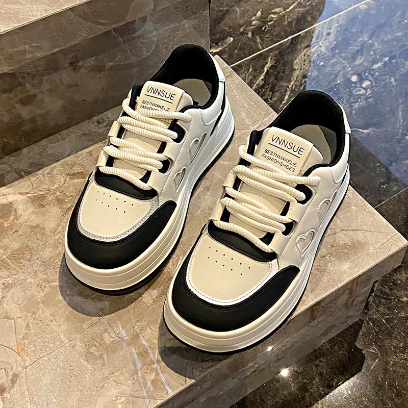 Winter Shoes Women Casual Female Sneakers Clogs Platform Modis All-Match Wedge Basket 2024 Creepers Cute Sports New Small