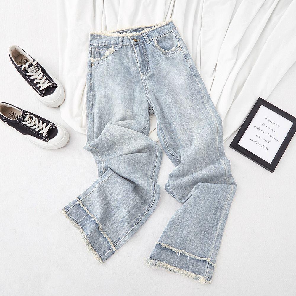 Calça Jeans Feminina Preta e Cinza de Cintura Alta com Barra Larga, Comprimento até o Chão, Afinando, Perna Reta, Caimento Petite para Primavera e Outono 2025.