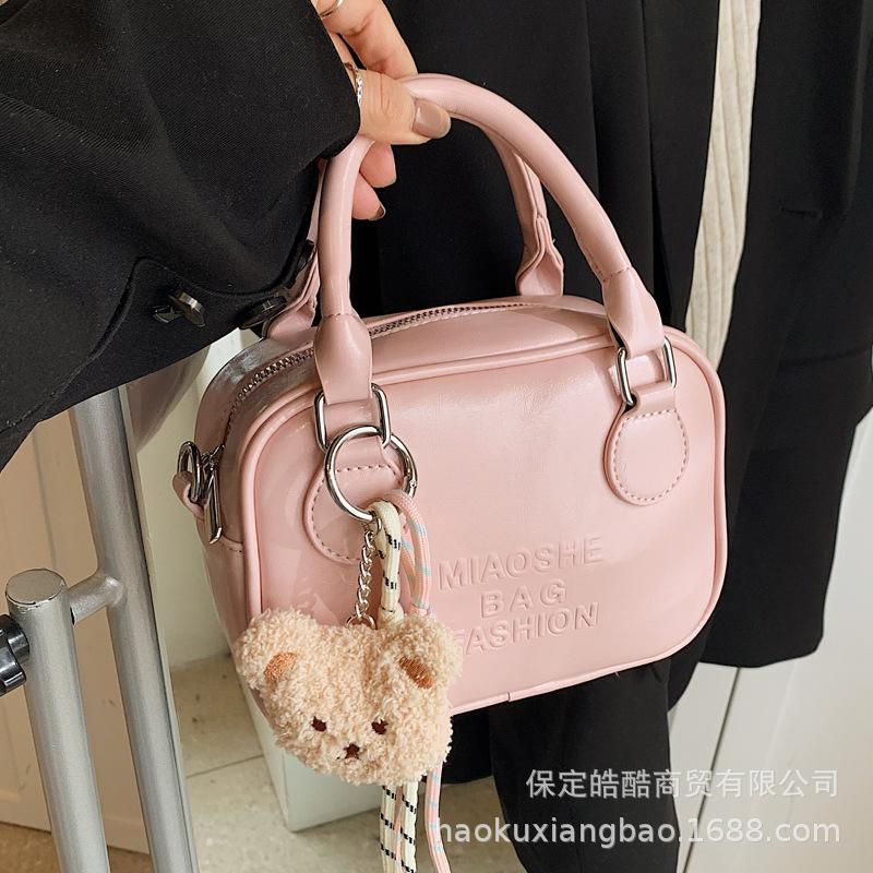Premium retro handbag bag women's spring and summer 2025 popular shoulder bag casual versatile messenger small square bag
